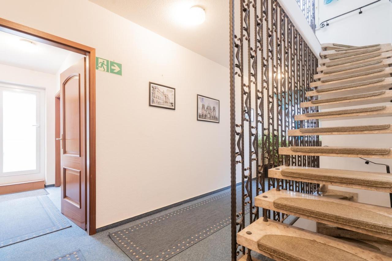 Hotel Dori'S 108 Βερολίνο Εξωτερικό φωτογραφία